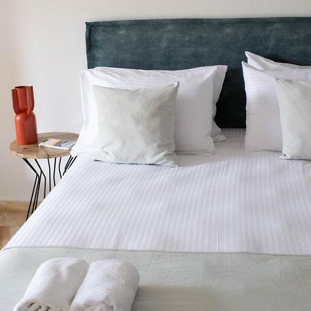 Oniropetra Luxury Suites Armakha ภายนอก รูปภาพ