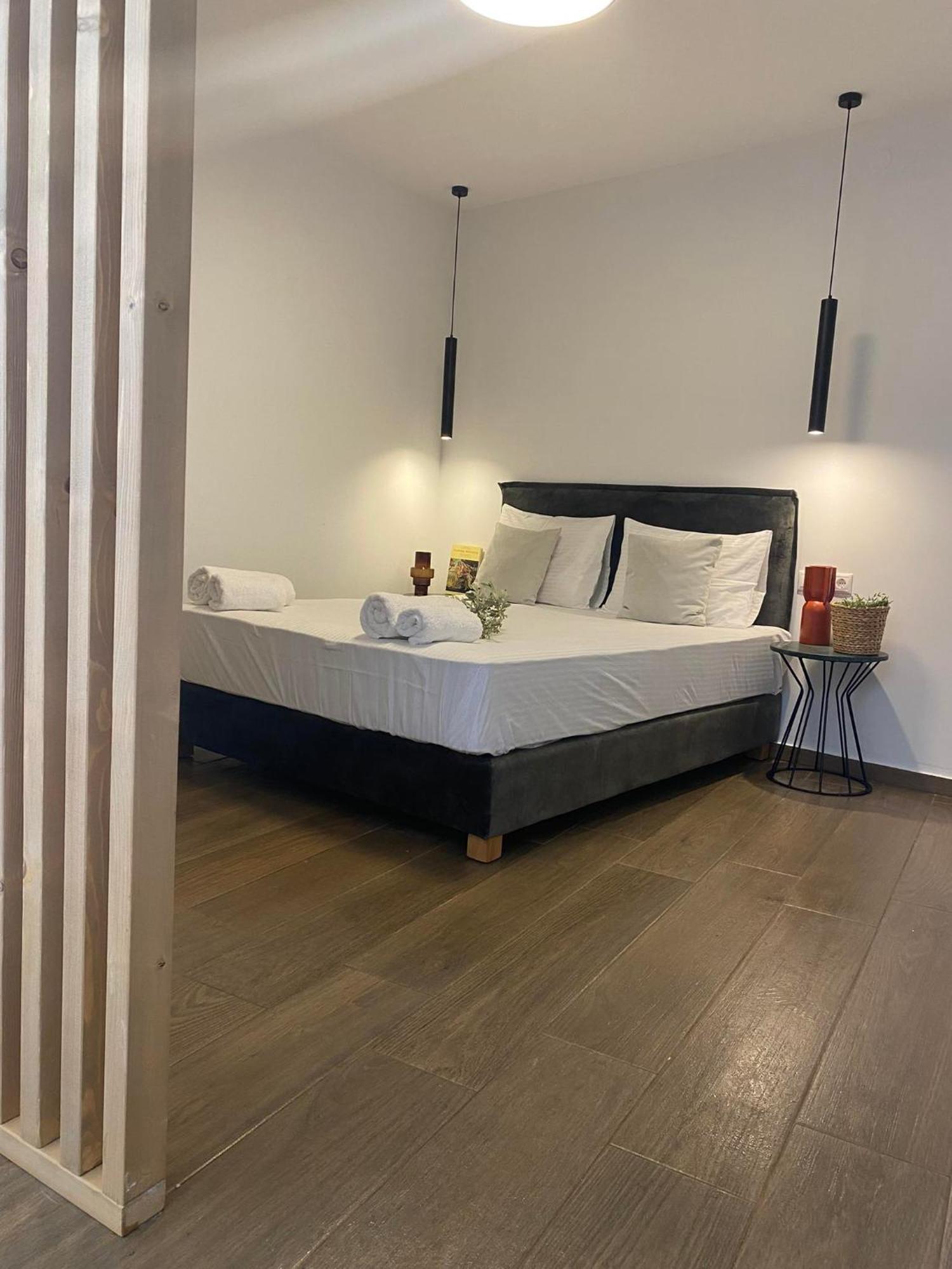 Oniropetra Luxury Suites Armakha ภายนอก รูปภาพ